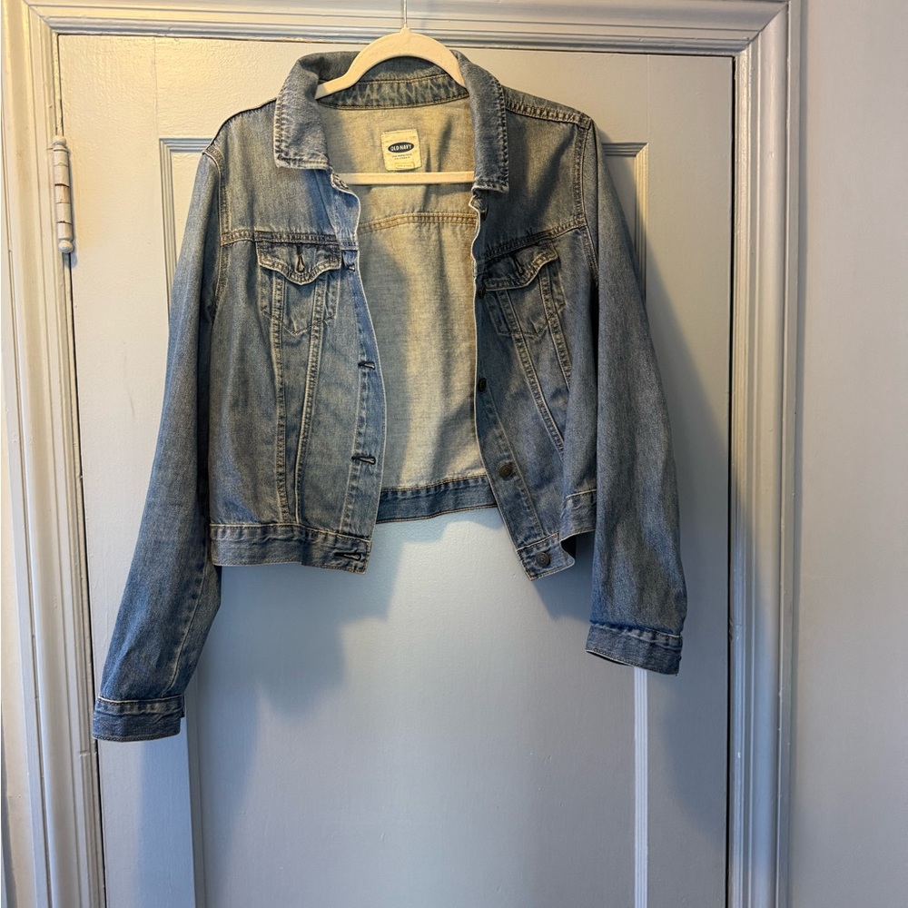 Old Navy Cropped Light Wash Jean Jacket